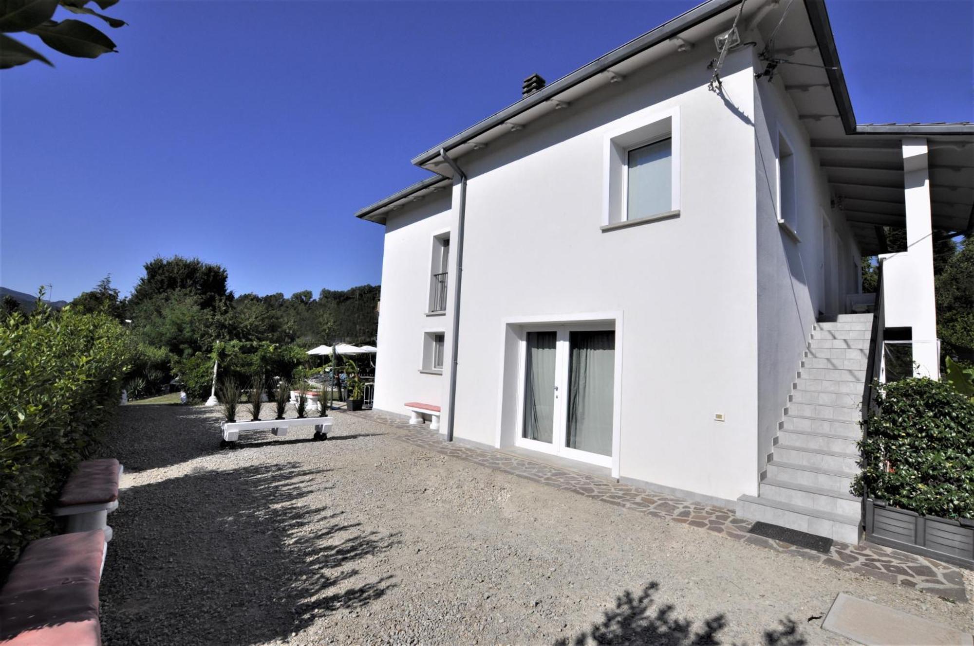กัน อีเดน บีแอนด์บี Bed & Breakfast San Benedetto Del Querceto ภายนอก รูปภาพ