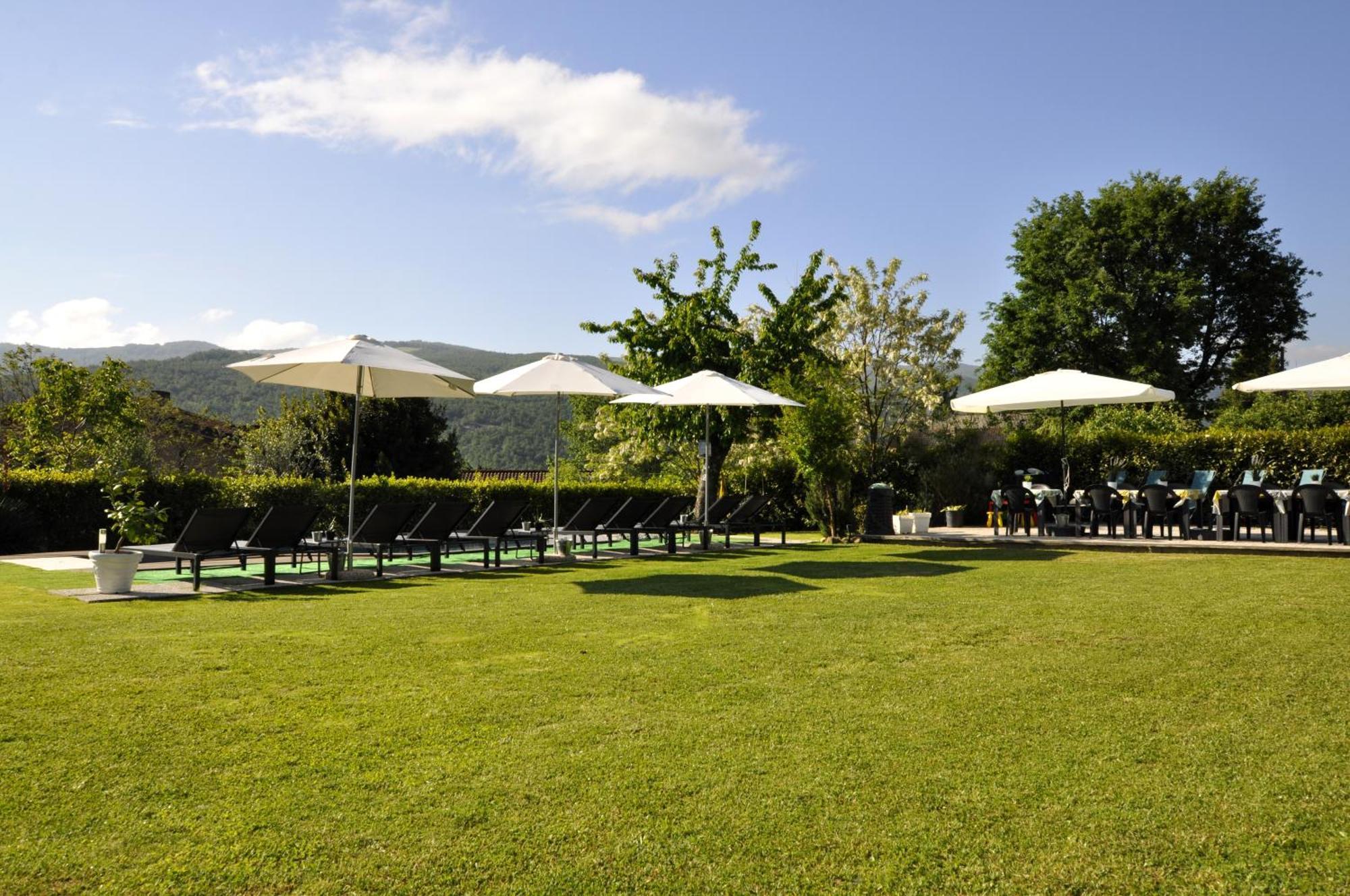 กัน อีเดน บีแอนด์บี Bed & Breakfast San Benedetto Del Querceto ภายนอก รูปภาพ