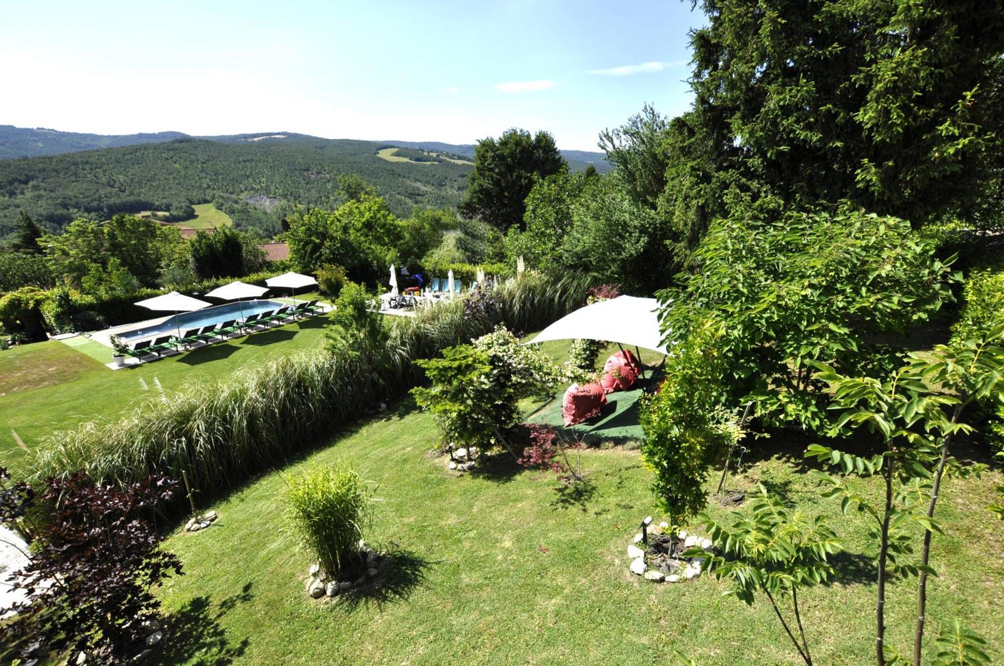 กัน อีเดน บีแอนด์บี Bed & Breakfast San Benedetto Del Querceto ภายนอก รูปภาพ